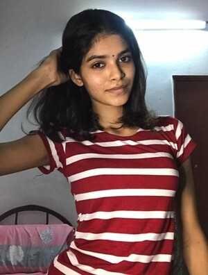 chhattisgarh sex video sweet girl shwoing nude HD - Pornktubes