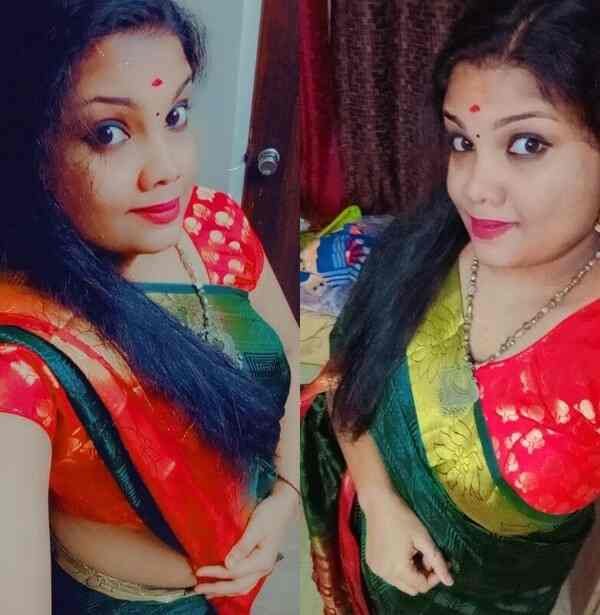 Mature milf savita bhabhi hot huge boobs bathing nude mms
