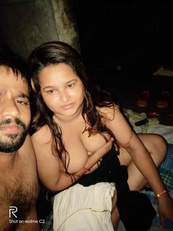 Super hottest milf big boobs girl image fap full nude pics album (3)