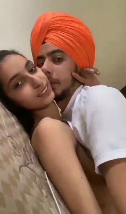 xxx indian mms Punjabi college lover 18 couple fucking mms