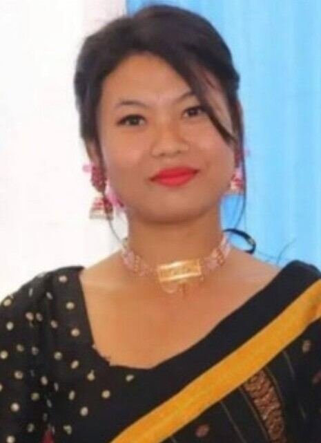 Beautiful Assam hot girl indian femdom showing big tits mms