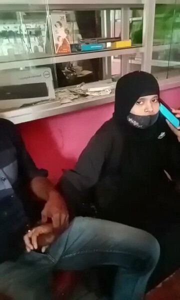 Hijabi muslim girl punjabisex handjob riding bf in shop mms