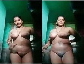 Tamil mallu hot indianbhabisex showing big tits bathing mms