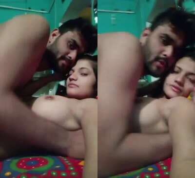 Super-cute-Muslim-girl-indian-couple-xxx-fuck-Hindu-bf-mms-HD.jpg