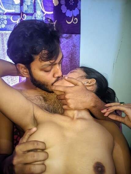 Beautiful-horny-Bengali-sexy-couple-sexy-video-film-india-sex-HD.jpg