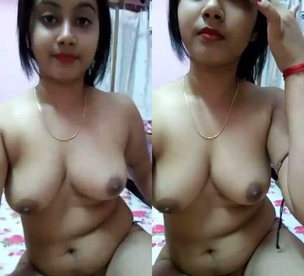 Super cute 18 hottest perfect figure college babe desi masala net nude HD
